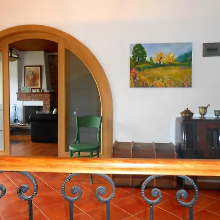 Castlehouse Penzion Elbasan