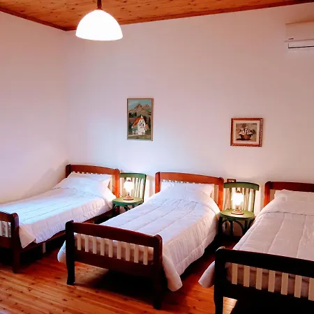 Castlehouse 3* Elbasan